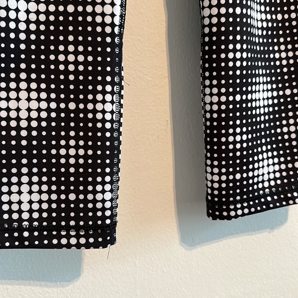 Roxy Stay On Capris - Picture 4 of 9